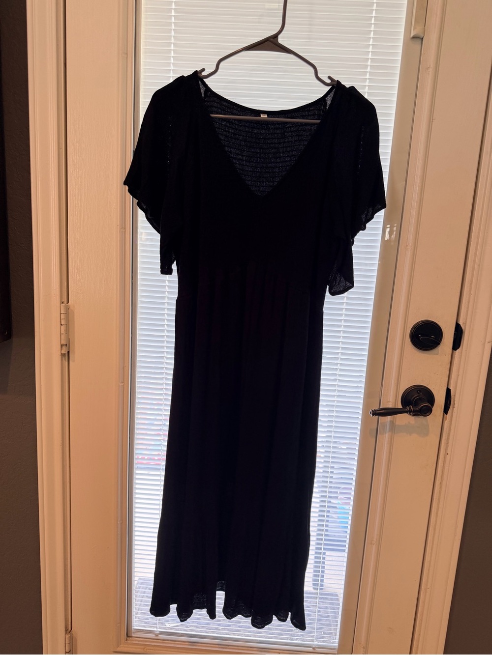 Black Women's V-Neck Midi Dress